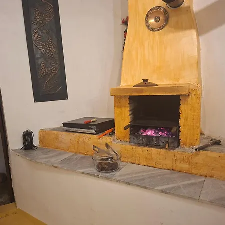 тони, атия Gasthof Atiya